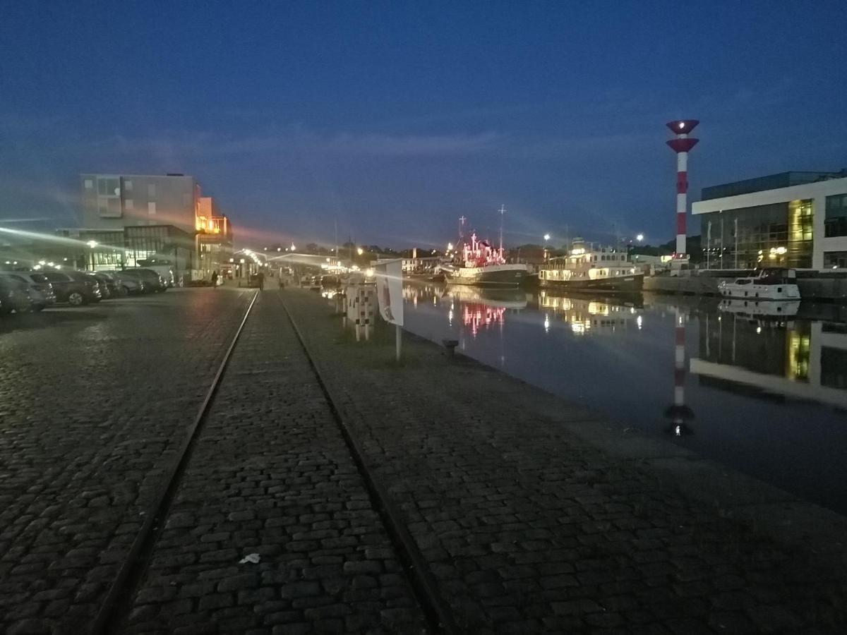 Familien Fewo Wohnung 1 Mit Kinder Spielecke Erdgeschoss An Der Muhle Am Wochenmarkt Bremerhaven Zewnętrze zdjęcie